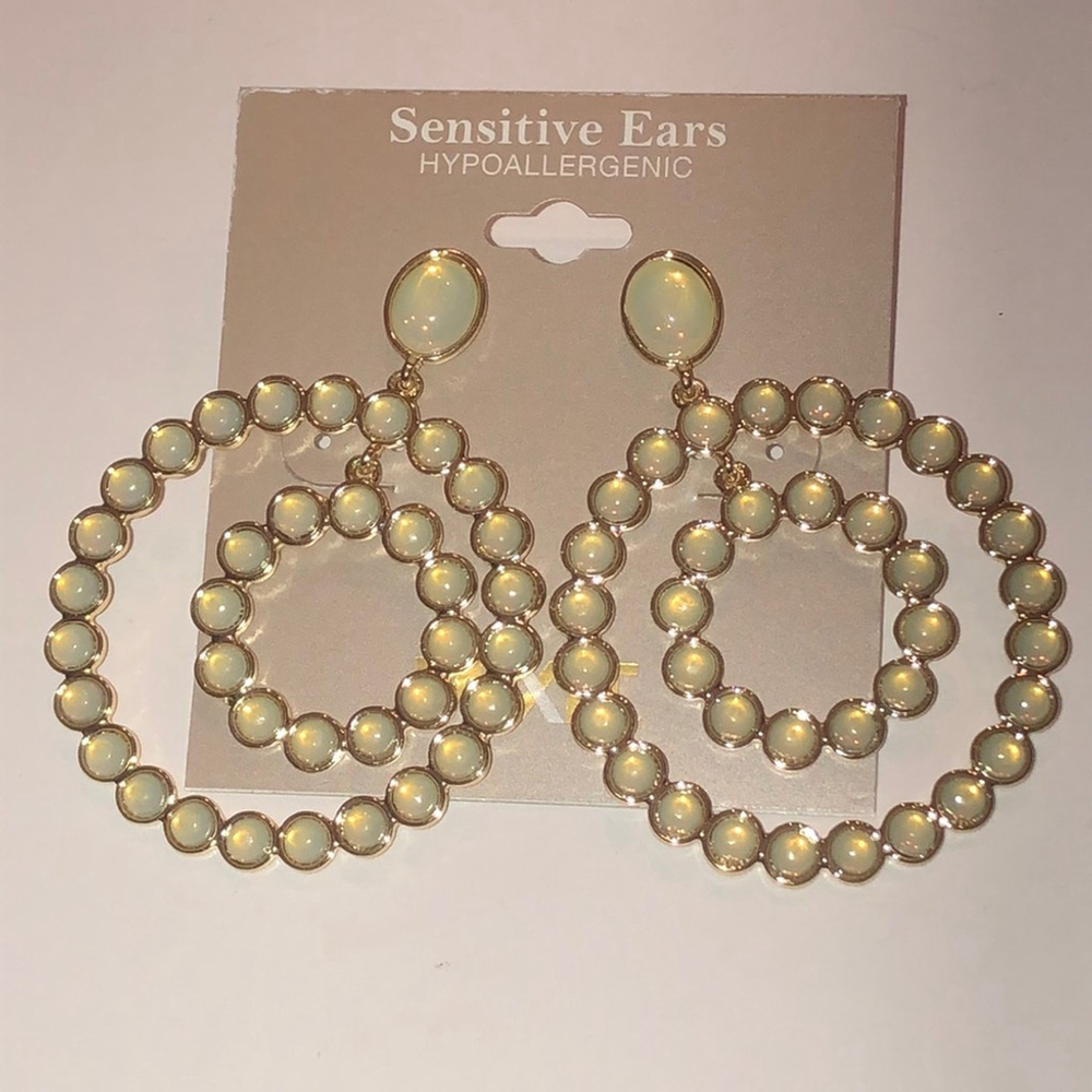 Mix It Gold Tone Huge Opaque Yellow Dangling Boho Earrings